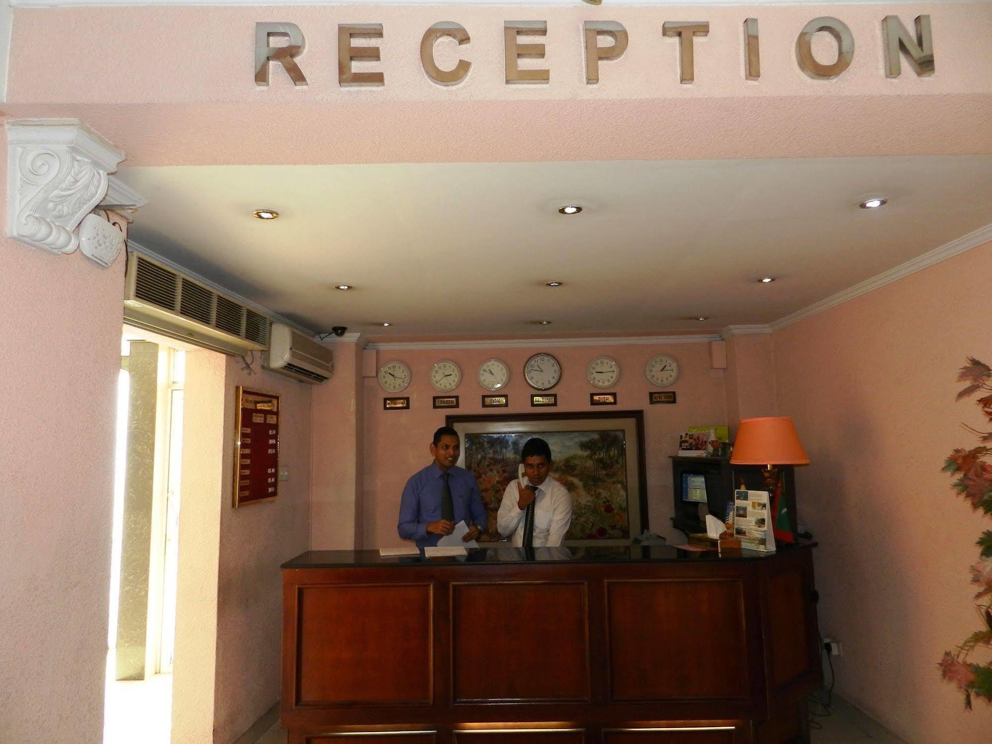 Pearl City Hotel Colombo Exterior photo